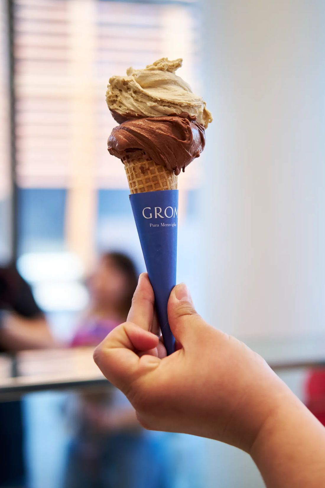 Grom · Gae Aulenti — Foto 6